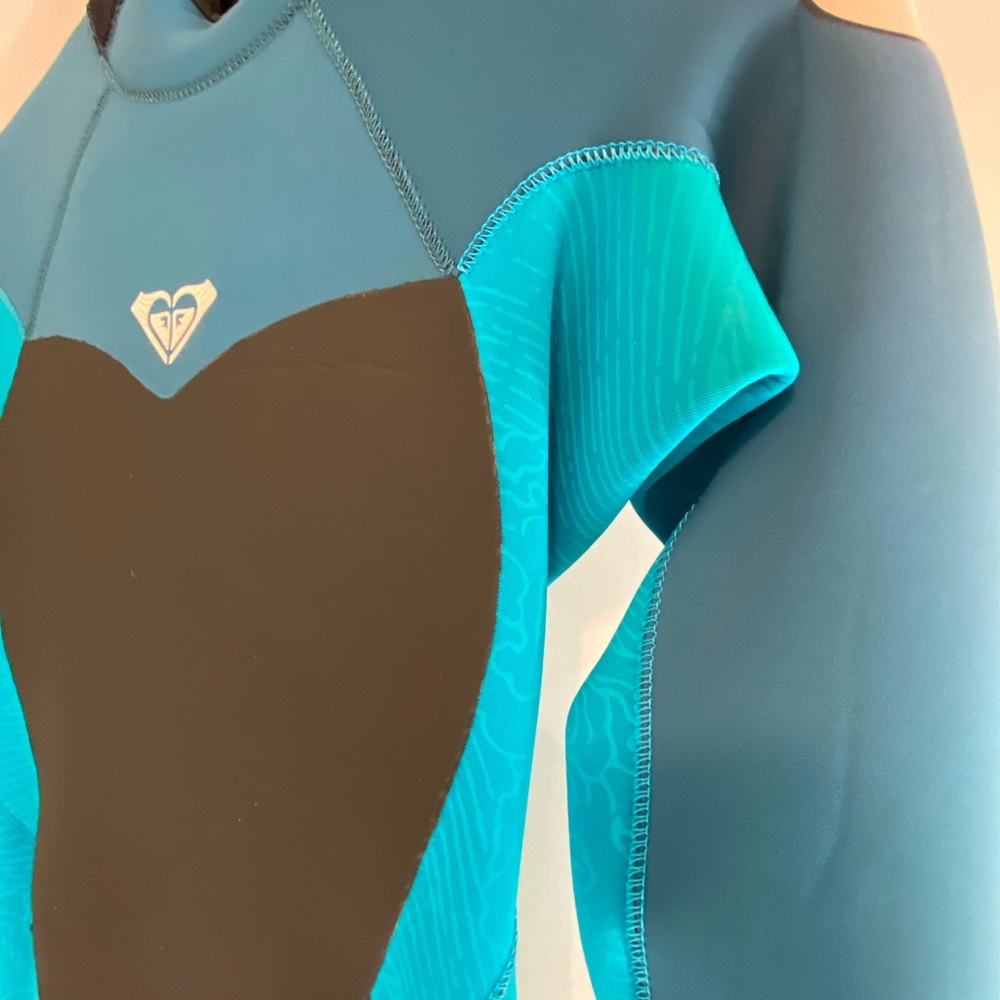 Roxy Women's Teal and Black Full Suit Wetsuit - Picture 8 of 11